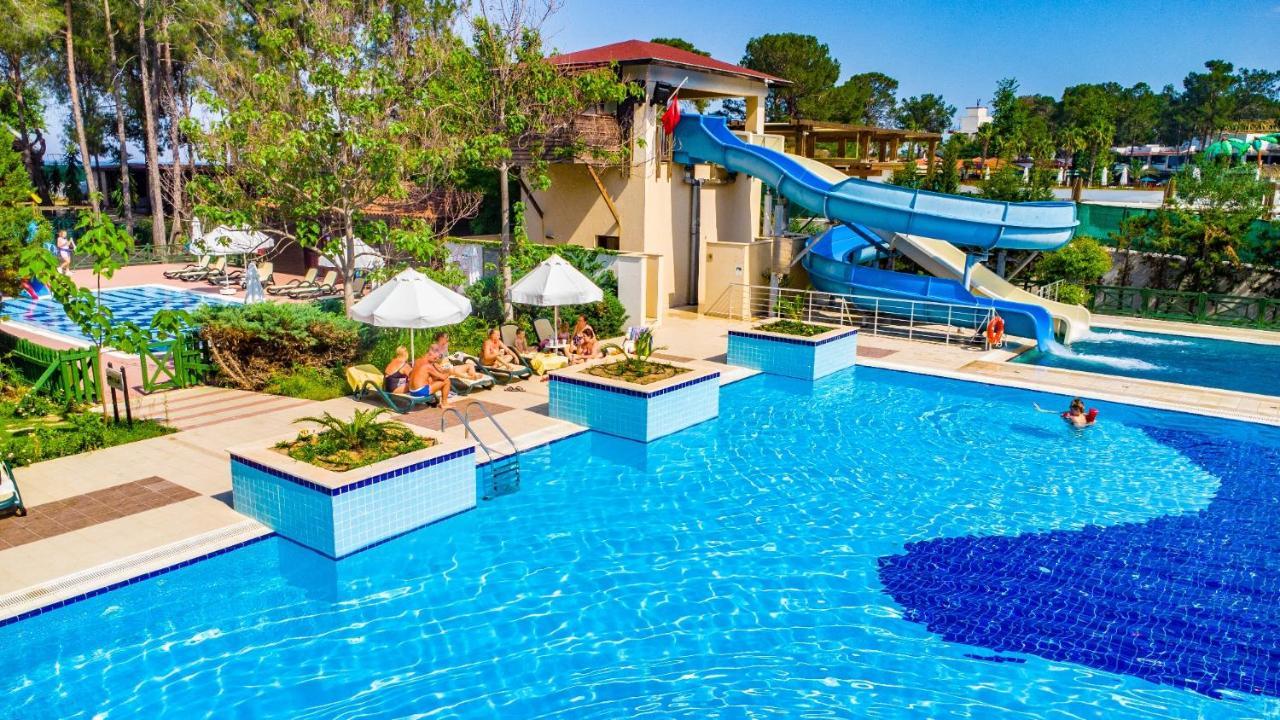 Champion Holiday Village Белдиби Екстериор снимка